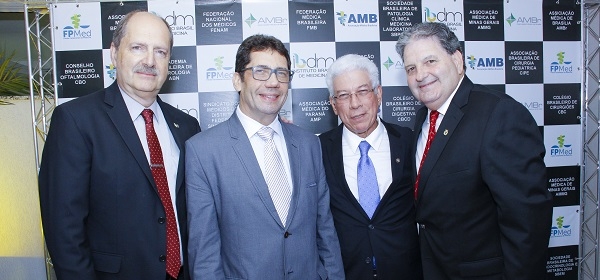 Frente Parlamentar da Medicina: IBDM realiza primeira reunião de 2019