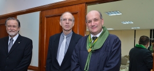 Presidente da APM participa da comemoração dos 90 anos do CBC