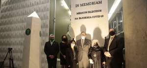 Covid-19: APM participa de inauguração de Memorial aos médicos falecidos