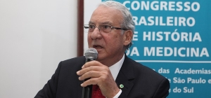 Fundador da ANM é destaque em I Encontro das Academias de Medicina de SP e do RS