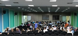 Diretoria de Botucatu participa de entrega de CRMs para recém-formados