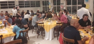 Jantar da Primavera reúne 100 pessoas no Clube de Campo da APM