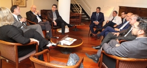APM apresenta demandas dos médicos a deputados estaduais e federais