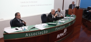 Delegados aprovam prestação de contas da APM com voto de louvor
