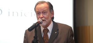 “O trabalho em campo no Xingu é sustentado pelo tripé ensino, pesquisa e assistência”