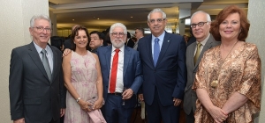Representantes da APM e autoridades celebram o Dia do Médico