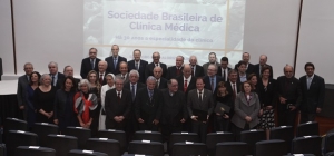 Sociedade Brasileira de Clínica Médica celebra 30 anos de fundação na APM