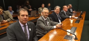 Defesa Profissional da APM participa de reuniões em Brasília