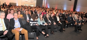 Presidente da APM participa de abertura do 24º Congresso da Sogesp