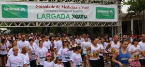 16ª edição do Caminhando e Correndo com Saúde é realizada no Parque do Povo de Presidente Prudente