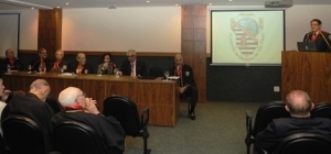 Colegas da APM lamentam profundamente o falecimento de Donaldo Cerci da Cunha