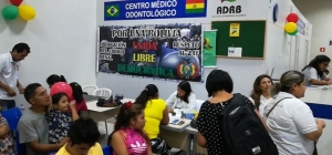 Médicos se reúnem na sede da APM para debater situação política da Bolívia