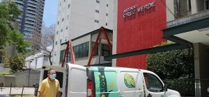 Somos solidários: APM entrega doações à Associação Cruz Verde