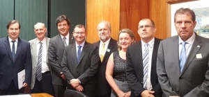 FPMed apresenta reivindicações ao presidente da Câmara dos Deputados