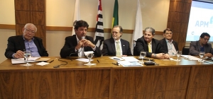 Em reunião na APM, Mandetta defende organização política para os médicos