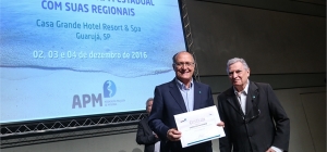 Governador Geraldo Alckmin participa de encontro da APM com suas Regionais